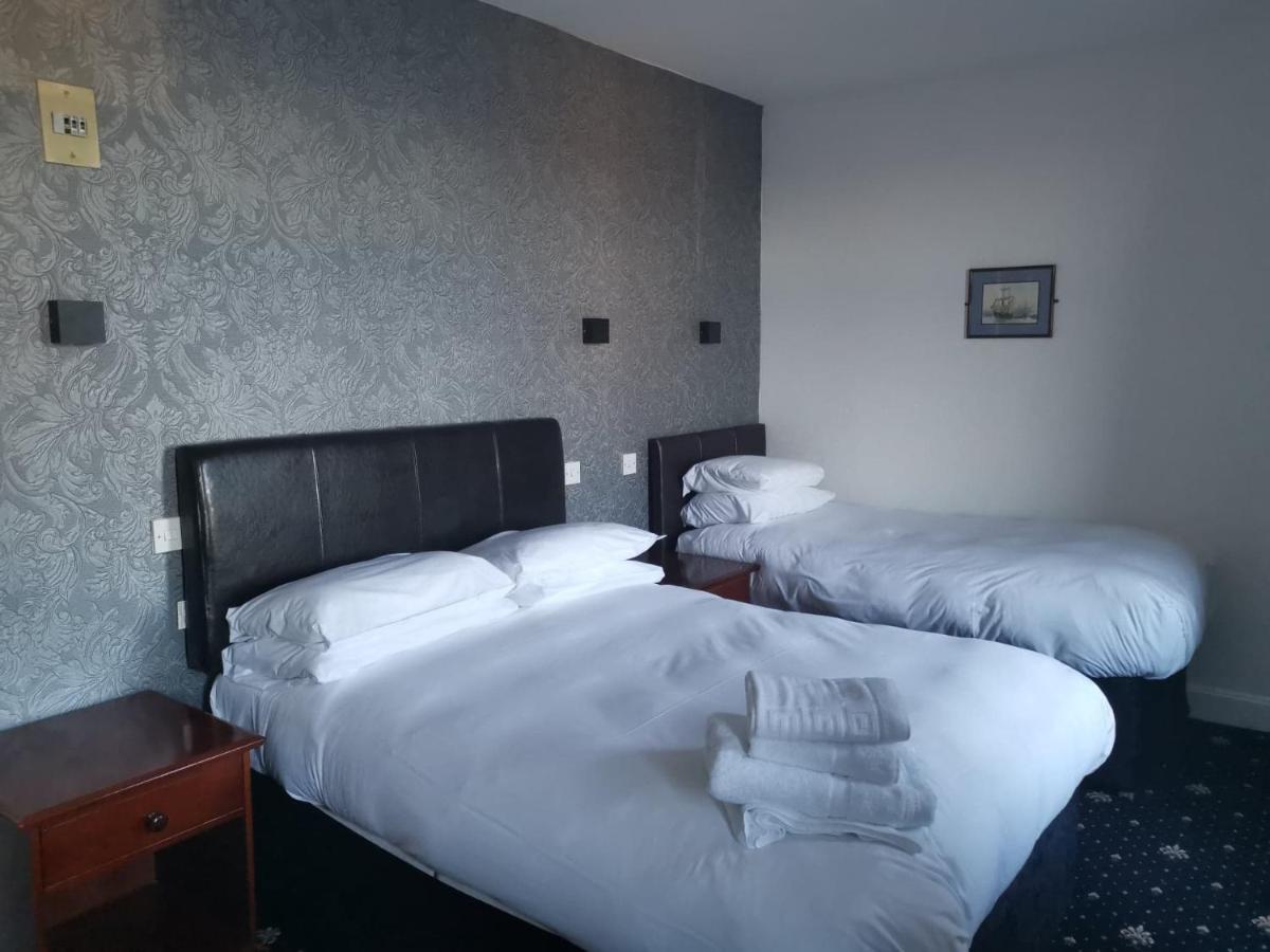 Marine Hotel Buckie Esterno foto